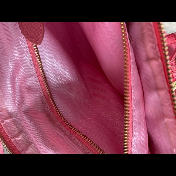 Original Prada tote bag with card. Made in Italy. - Picture 9 of 14